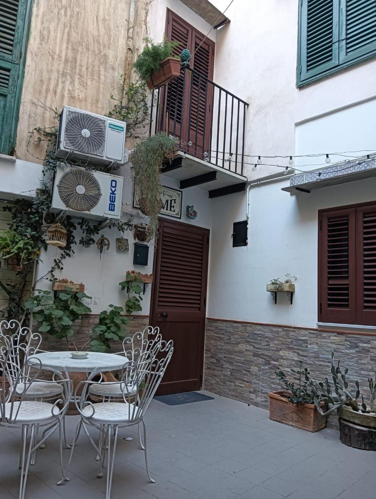 Daria'S Home Apartament 팔레르모 외부 사진